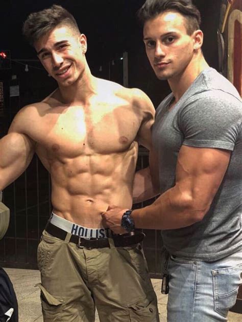 Porn Videos of Hunks: Free Gay Hunk Porno Movies 